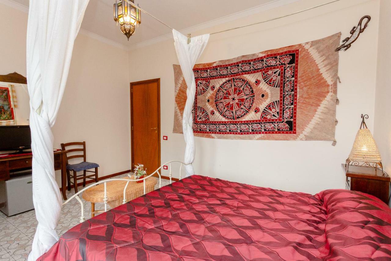 A Casa Di Marco Bed & Breakfast Catania Exterior foto
